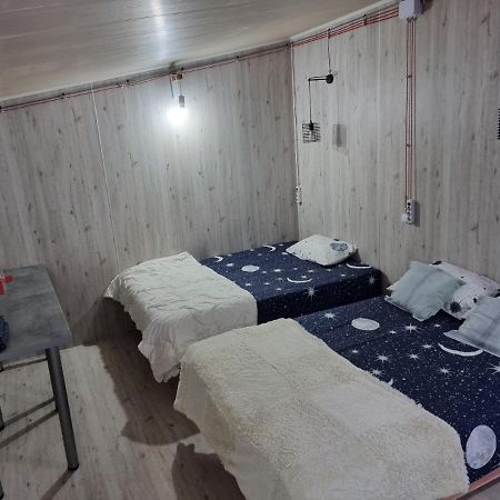 Luxury Apartament In 基希讷乌 外观 照片